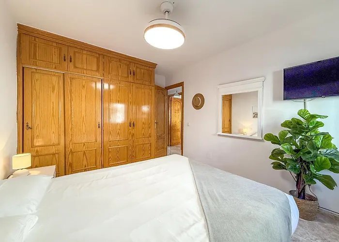 Hanami Goya Estepona