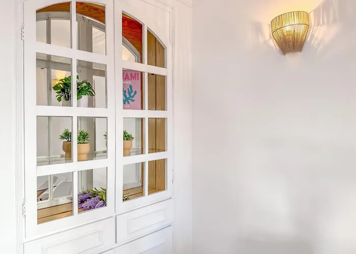 Hanami Goya * Estepona