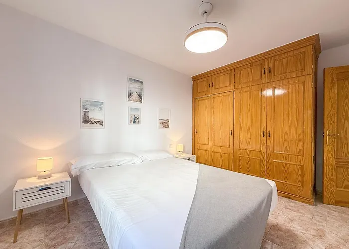 Apartment Hanami Goya *