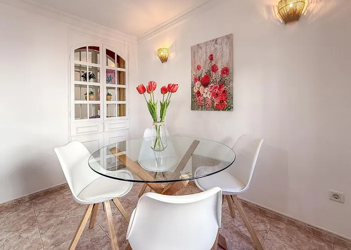 Hanami Goya Estepona