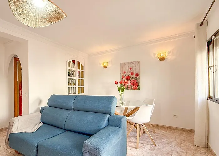 Apartment Hanami Goya Estepona